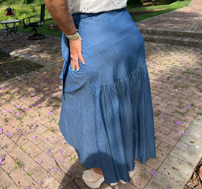 Elegant wrap skirt