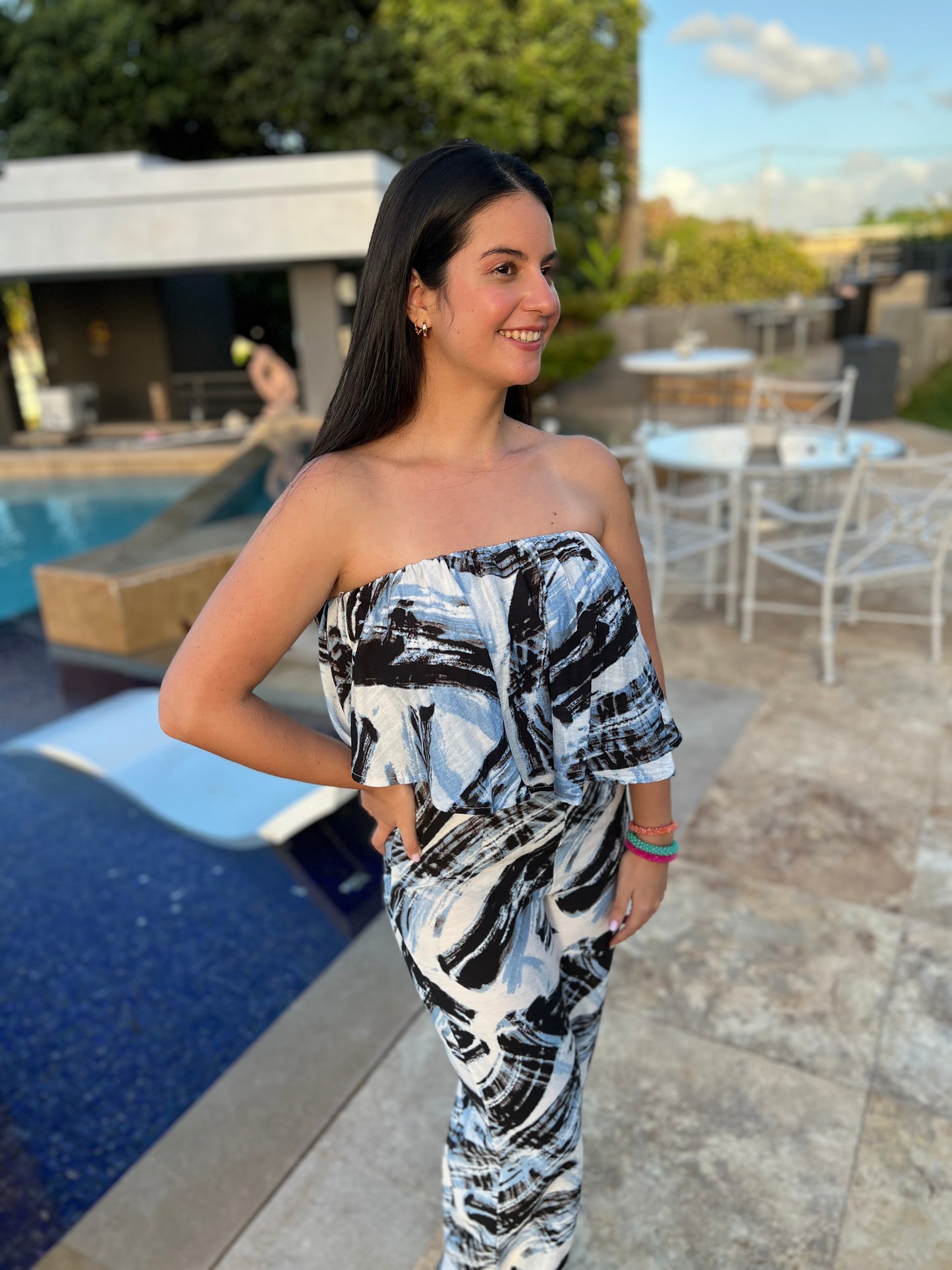 Costa Elegante